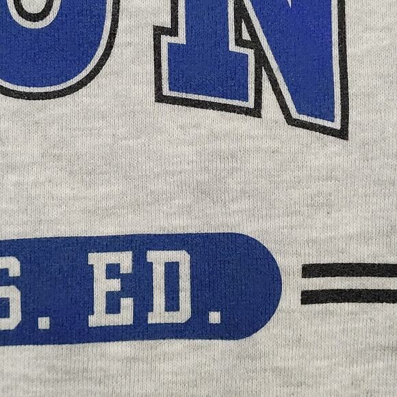 Vintage MSMC Mount Saint Mary College Sweatshirt Small 20x22 Russell-Athletic - Picture 4 of 10